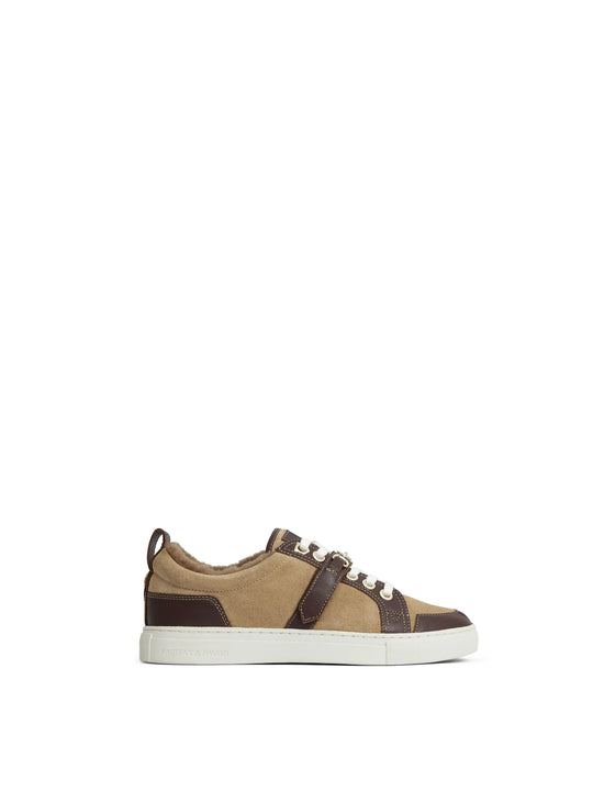 The Edinburgh - Women's Trainers - Caramel Suede & Shearling